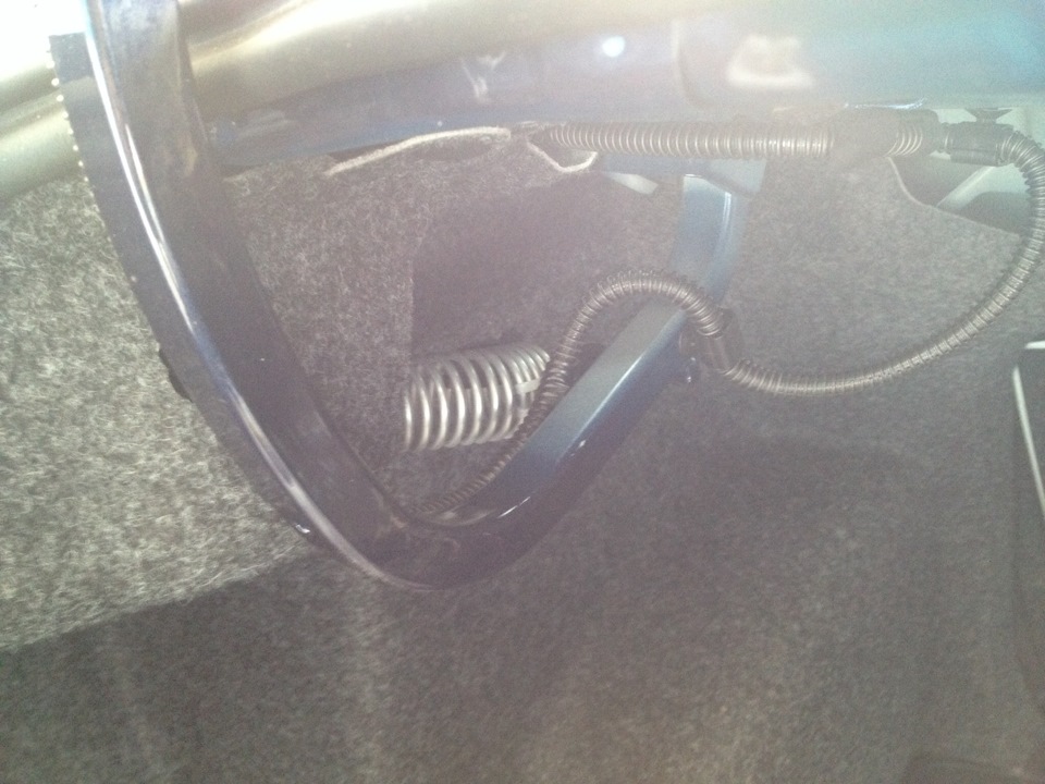 Чехлы, брызговики, коврики, защита и автооткрывание багажника ...