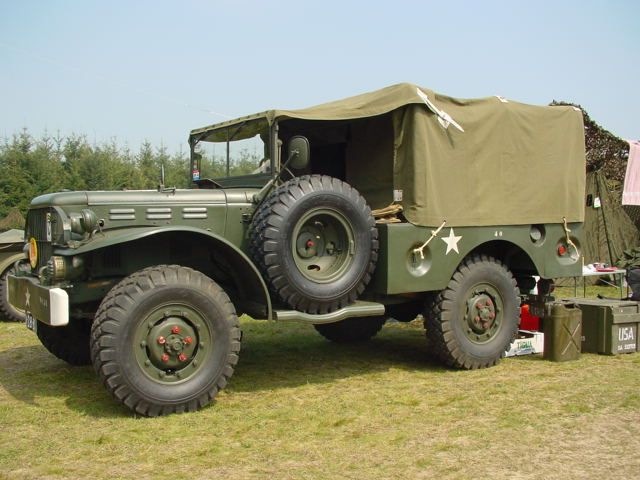 Р”РѕРґР¶ WC 51 Р Jeep Willys