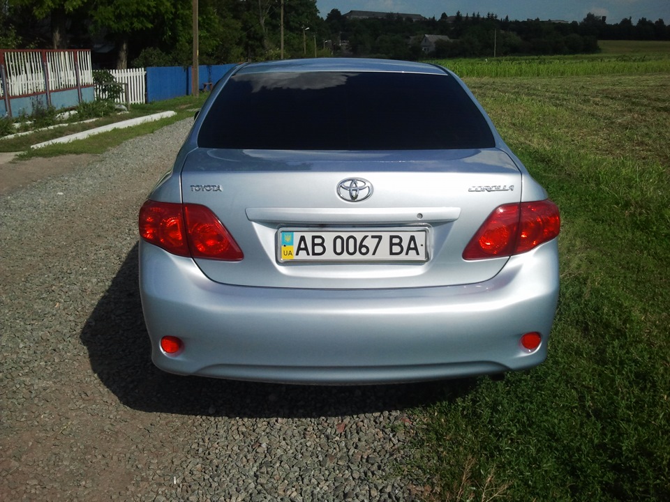 Toyota corolla задний. Corolla 150 сзади. Тойота Королла 150 с тонированными задними фарами. Тойота Королла 150 сзади. Toyota Corolla e150 сзади.