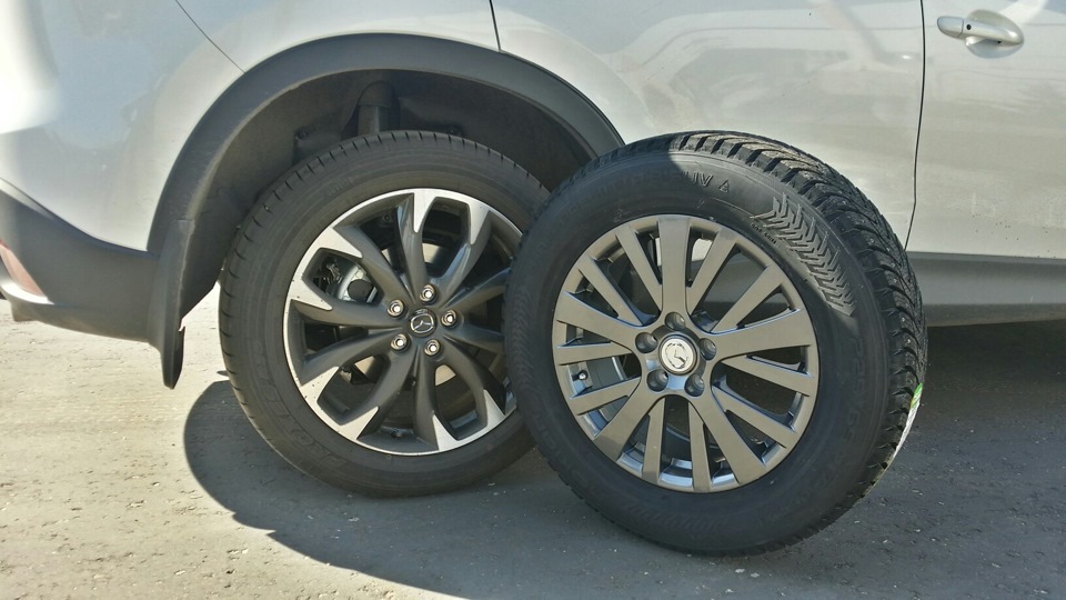 Резина на сх 5. Mazda CX-5 шины 17. Резина на Mazda CX-5 r17. 225/65 R17 CX-5. Резина на Mazda CX-5 r17 2015.