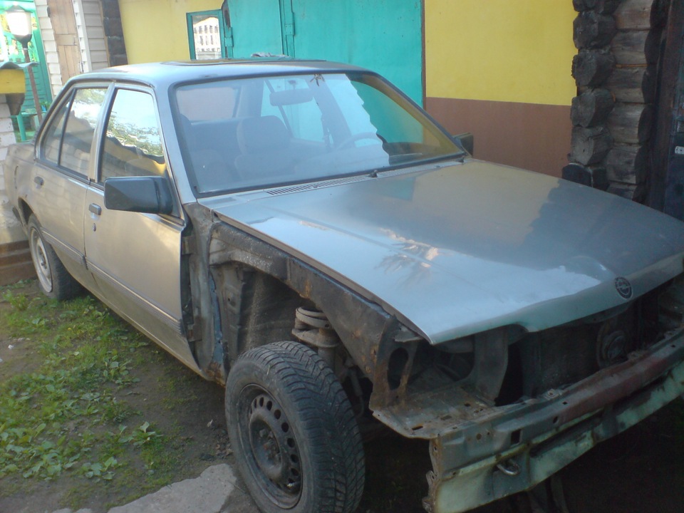 Кузов донор. Кузов донор. Задняя панель газ 24. Кузов донор. Кузов донор.