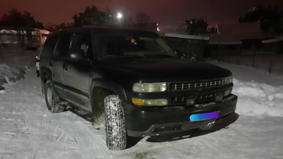 Chevrolet Tahoe на гусеницах