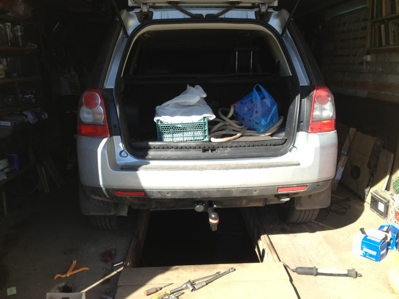 Установил фаркоп — Land Rover Freelander 2 (L359), 2,2 л, 2009 года ...