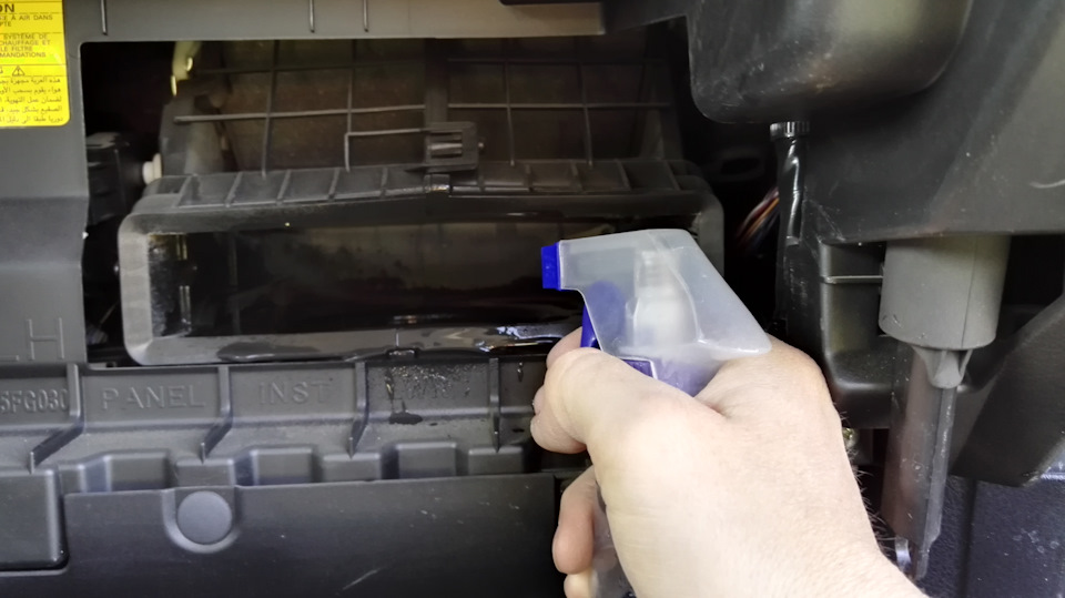 Дезинфекция кондиционера хлоргексидином — Subaru Forester (SJ), 2,5 л ...