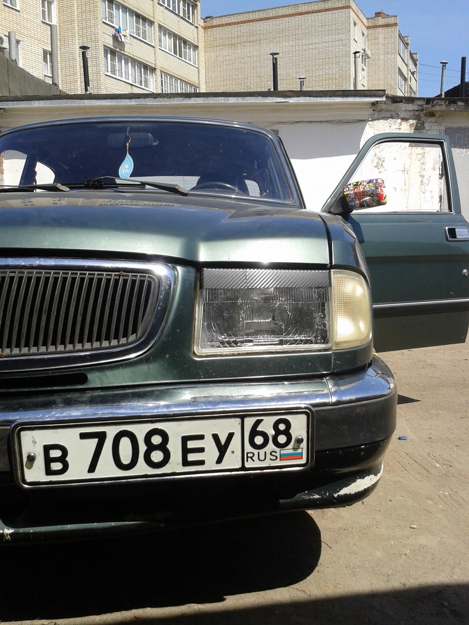 Карбоновые реснички — ГАЗ 3110, 4 л, 2003 года | своими руками | DRIVE2