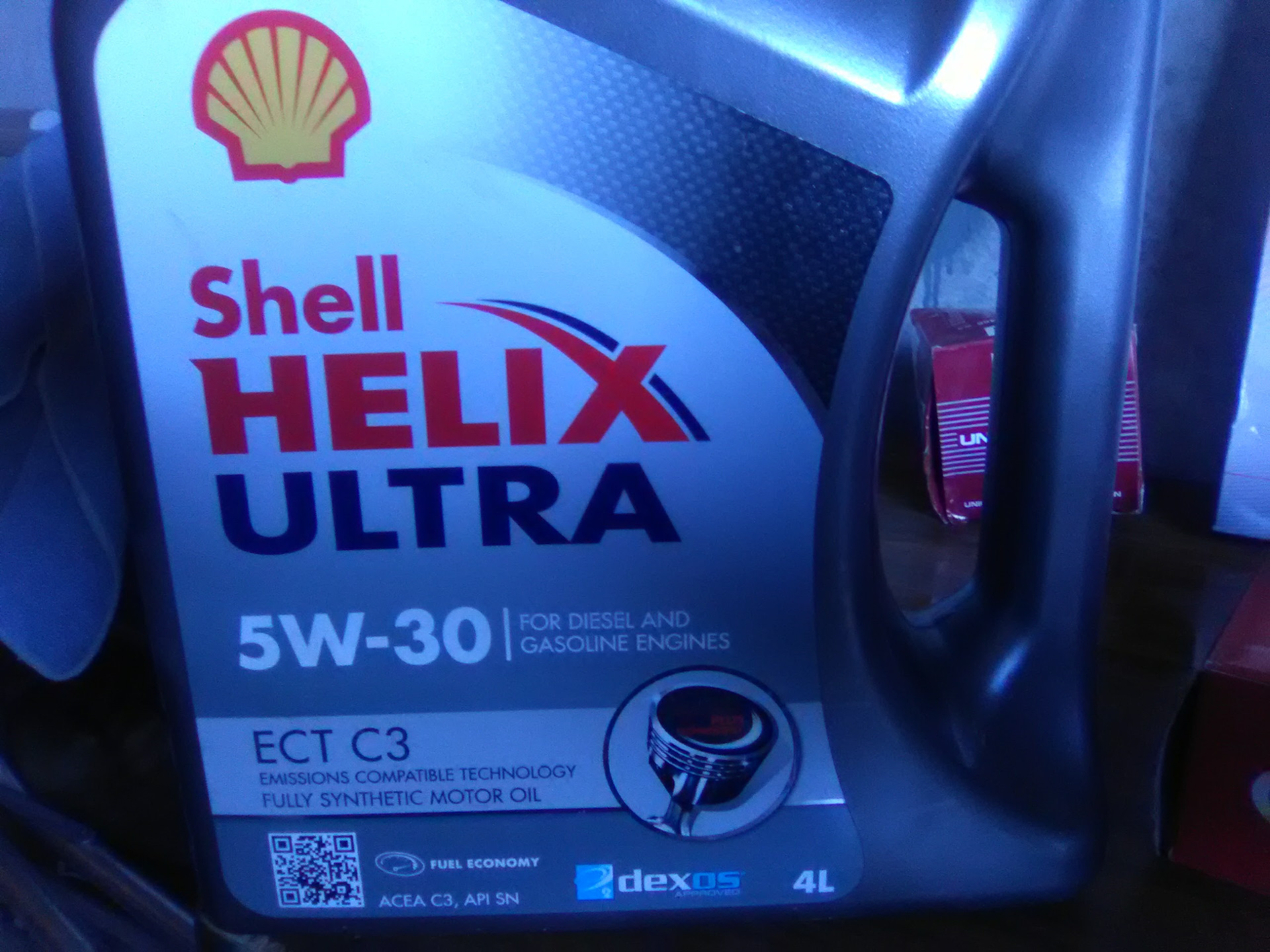 Какое масло лучше для киа рио. Моторное масло Shell для Kia Sportage 4 17 год. Сколько антифриза в Киа Рио 4. Kia Rio 2017 год цвет антифриза. Даймонд 10 в Киа Рио 3.