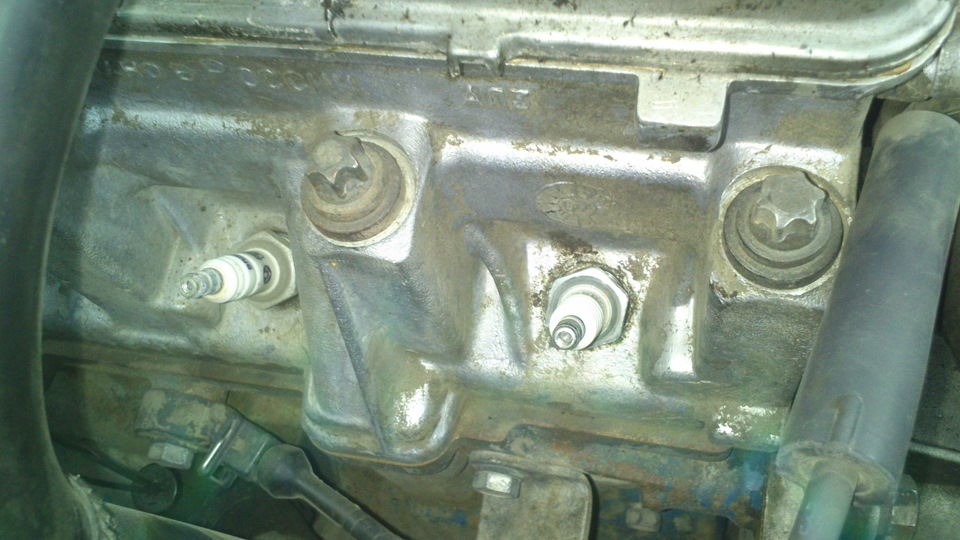 Замена: свечей, термостата и тосола — LADA 2114, 1,6 л., 2007 года ...