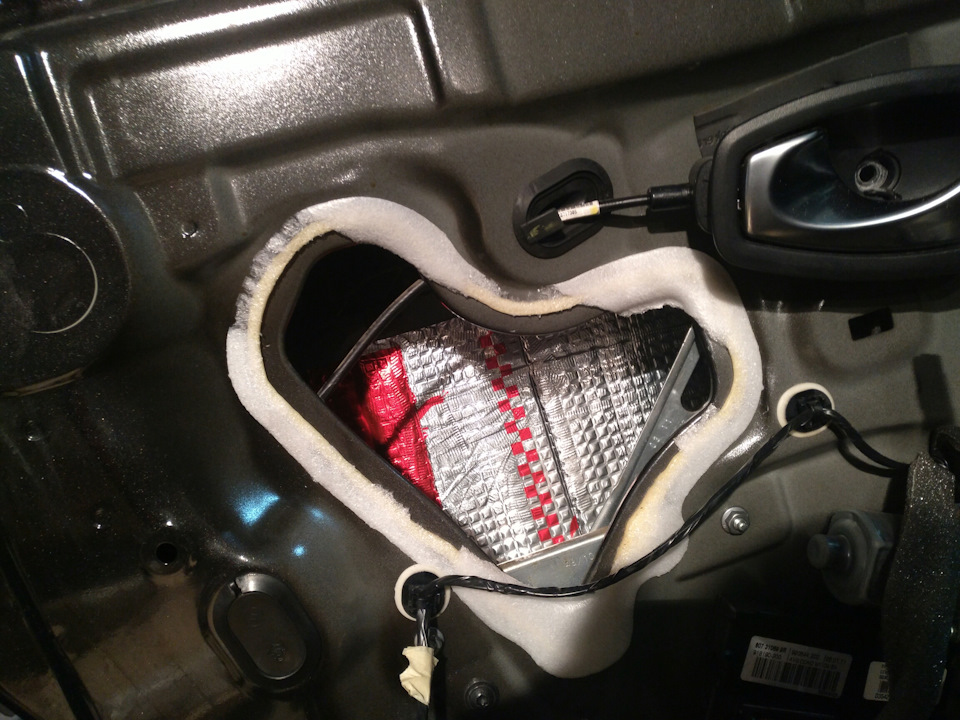 Подготовка дверей под акустику.Часть 1(Виброизоляция) — Renault Fluence ...