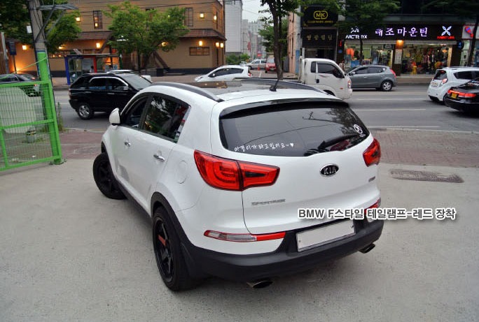 kia sportage 3 задние фонари