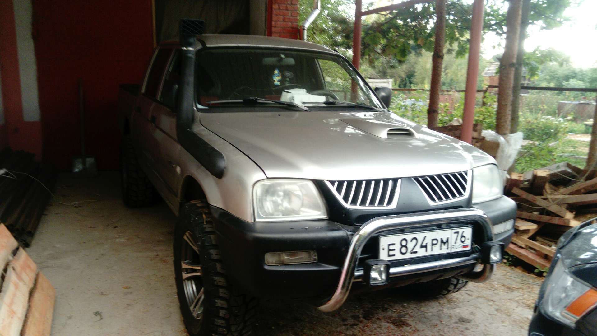 Наконец то дождался шноркель — Mitsubishi L200 (3G), 2,5 л., 2004 года ...