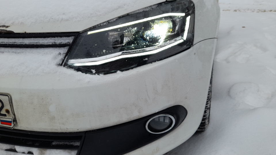 Билед фары(китай) — Volkswagen Polo Sedan, 1,6 л, 2013 года ...