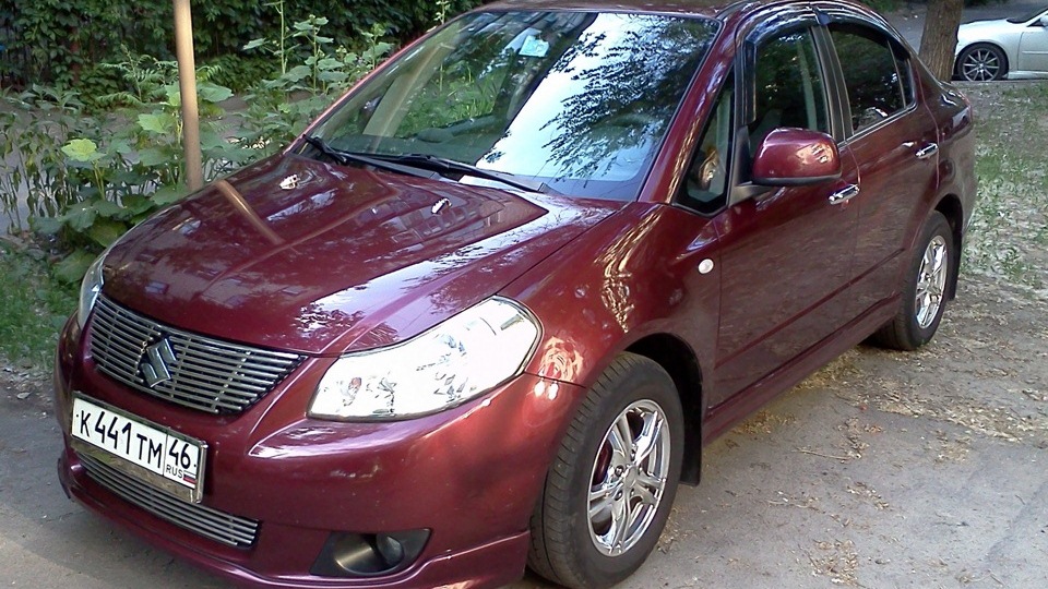 Suzuki SX4 Sedan Вишня перламутр