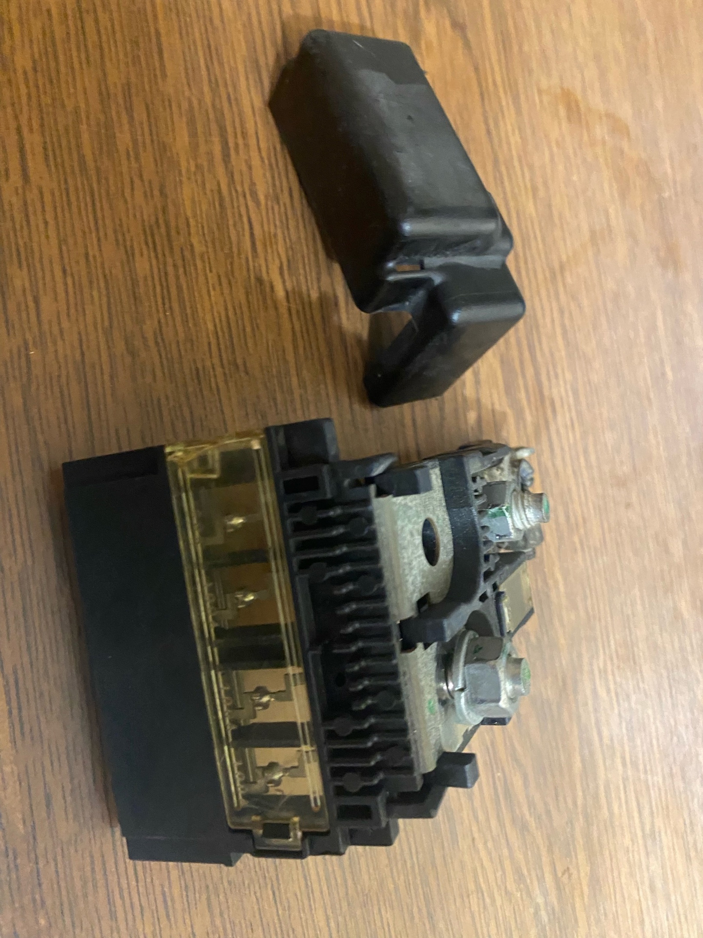 НЕЗапуск в -35/ предохранитель на плюсовой клемме — Nissan X-Trail II ...