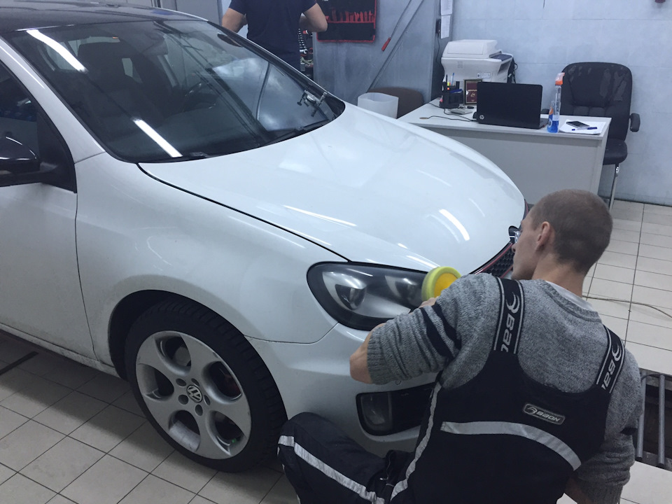 Удаление сколов, трещин на лобовом стекле, полировка фар. — Volkswagen ...
