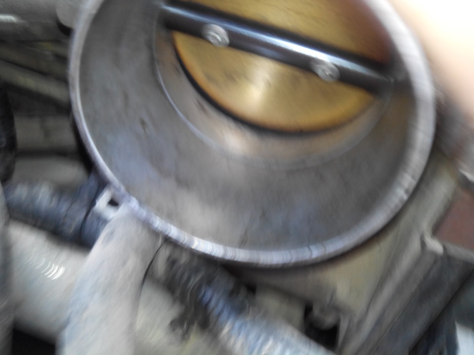 Чистка блока дроссельной заслонки — Subaru Forester (SG), 2 л, 2002 ...