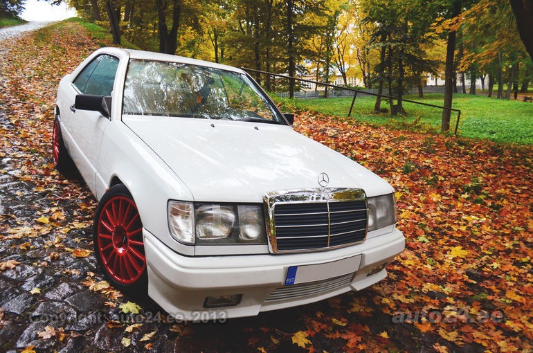 124 2014 оз. Mercedes w124 r16. Мерседес 124 на 17 колесах. Mercedes benz w124 e200. Диски на мерседес w124.