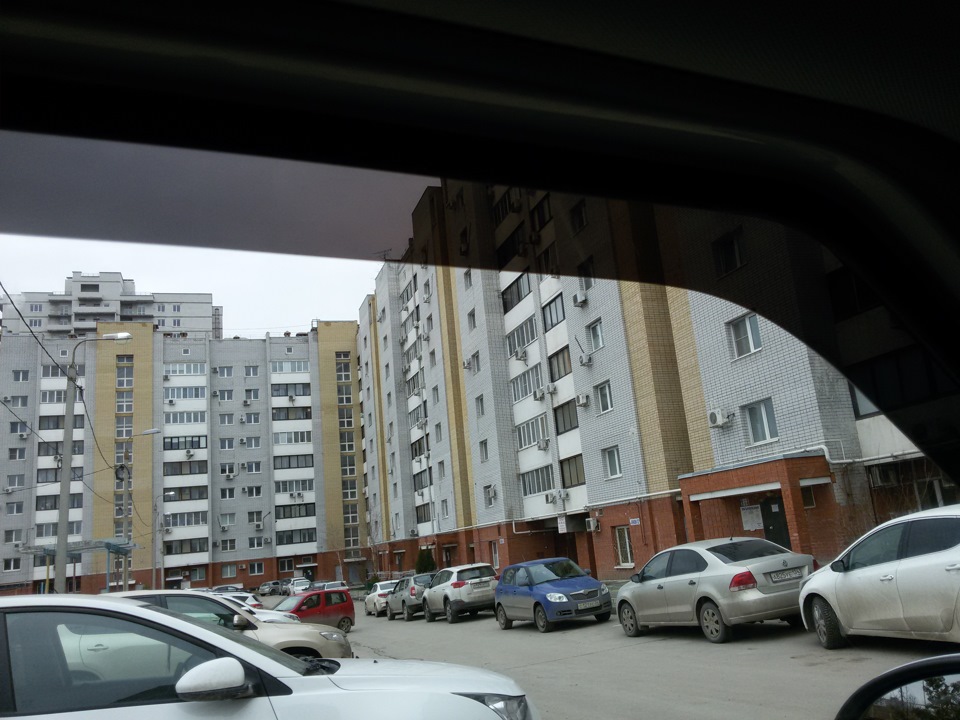 Внутри, с водительского места — Skoda Yeti