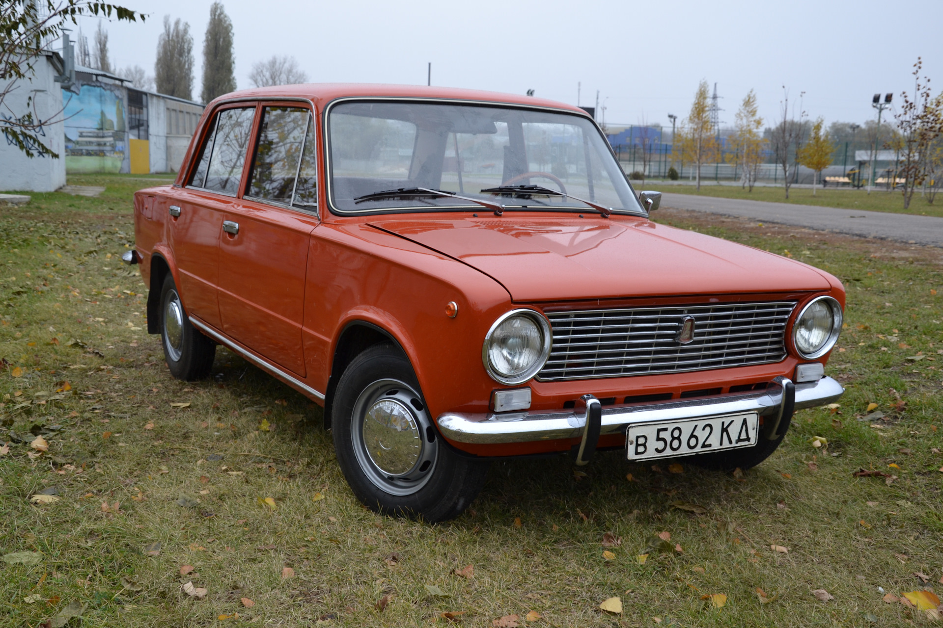 Возьму ваз. ВАЗ 2101 второго поколения. Lada 2101 610 4020. Lada 2101 370 6605. Копейка машина 80 года.