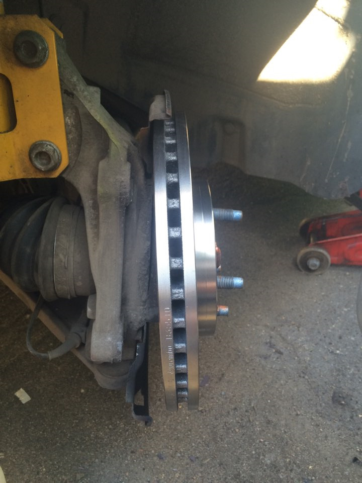 Замена передних колодок и тормозных дисков! — Opel Astra J, 1,4 л, 2012 ...