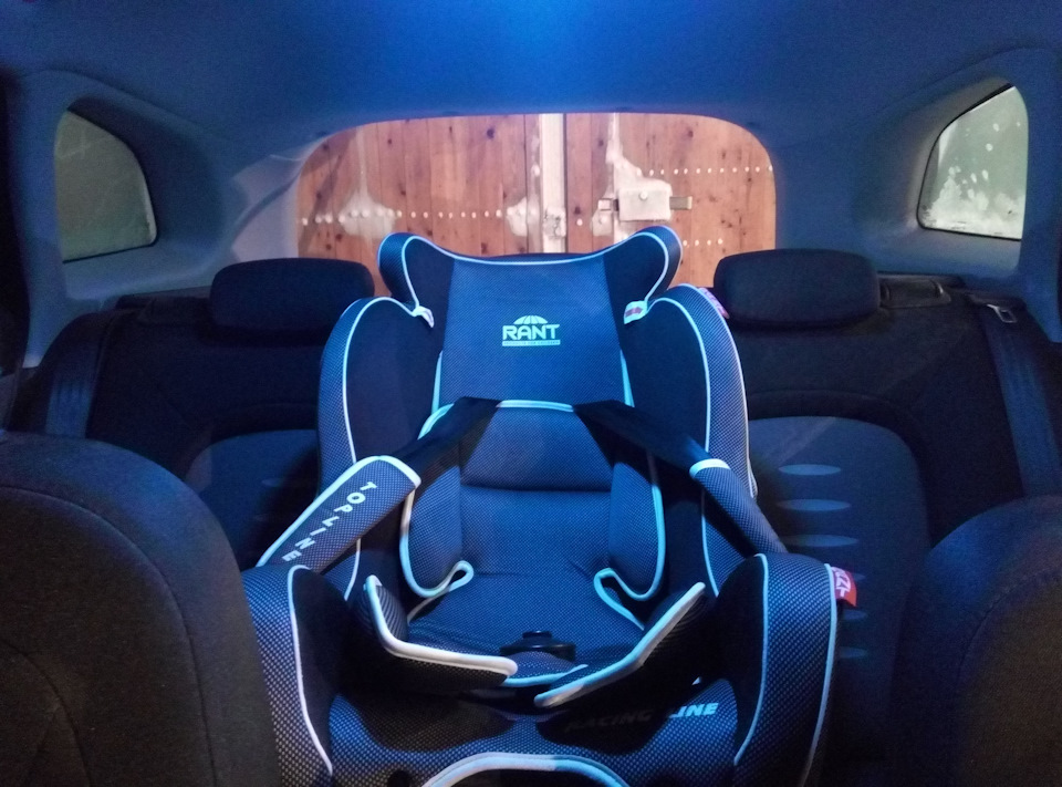 Автокресло Rant Top-Line — KIA Ceed SW (2G), 1,6 л, 2014 года ...