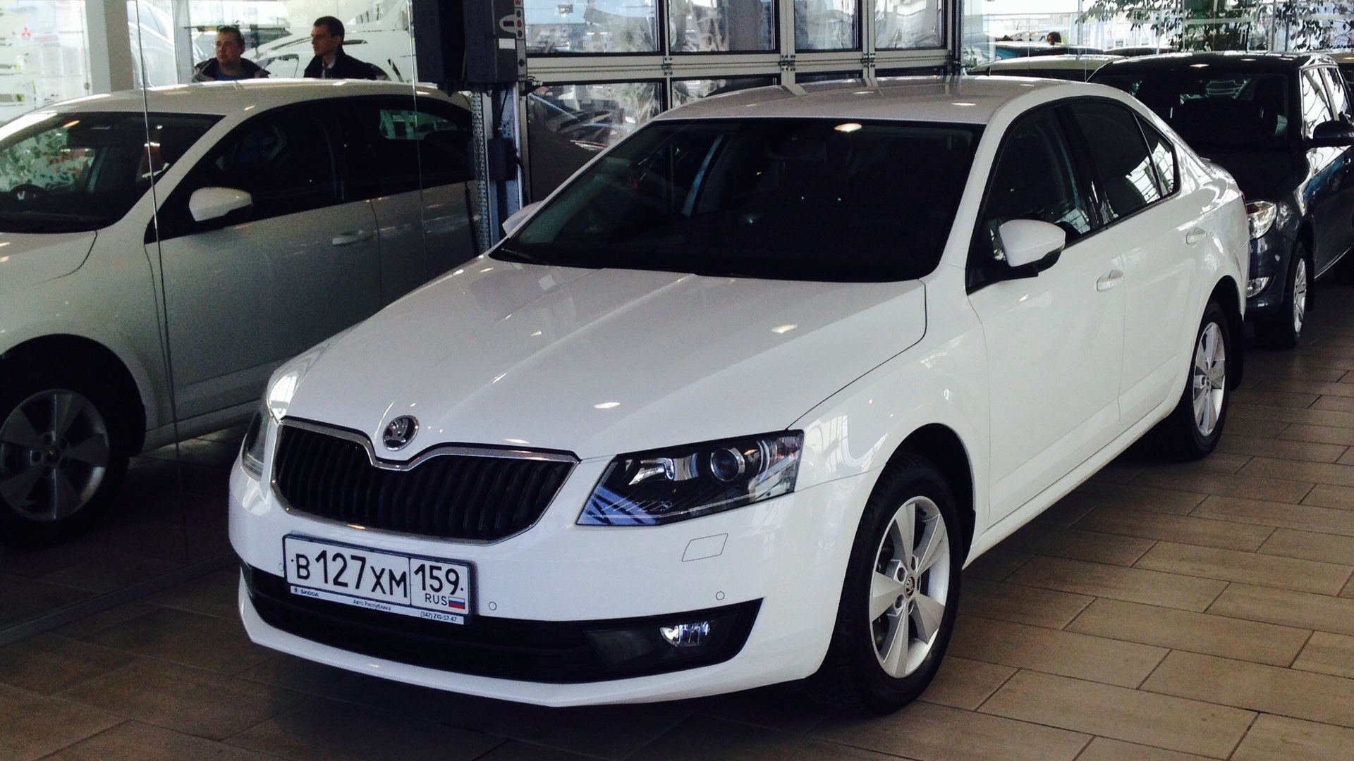 Škoda octavia a7 1.8 tsi. Skoda Octavia 2013 1.8. Skoda Octavia 1.8 TSI DSG.