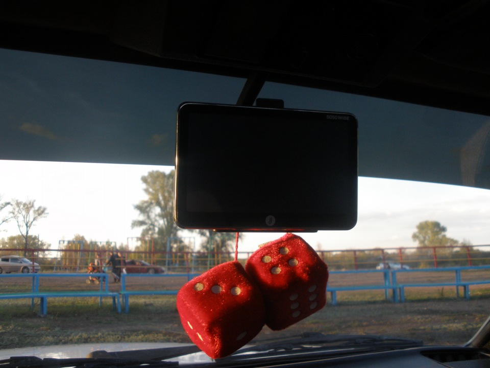 Установка навигатора — Москвич 2141, 2 л., 1994 года | аксессуары | DRIVE2