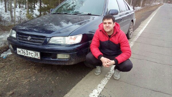 Toyota Corona Deep Blue