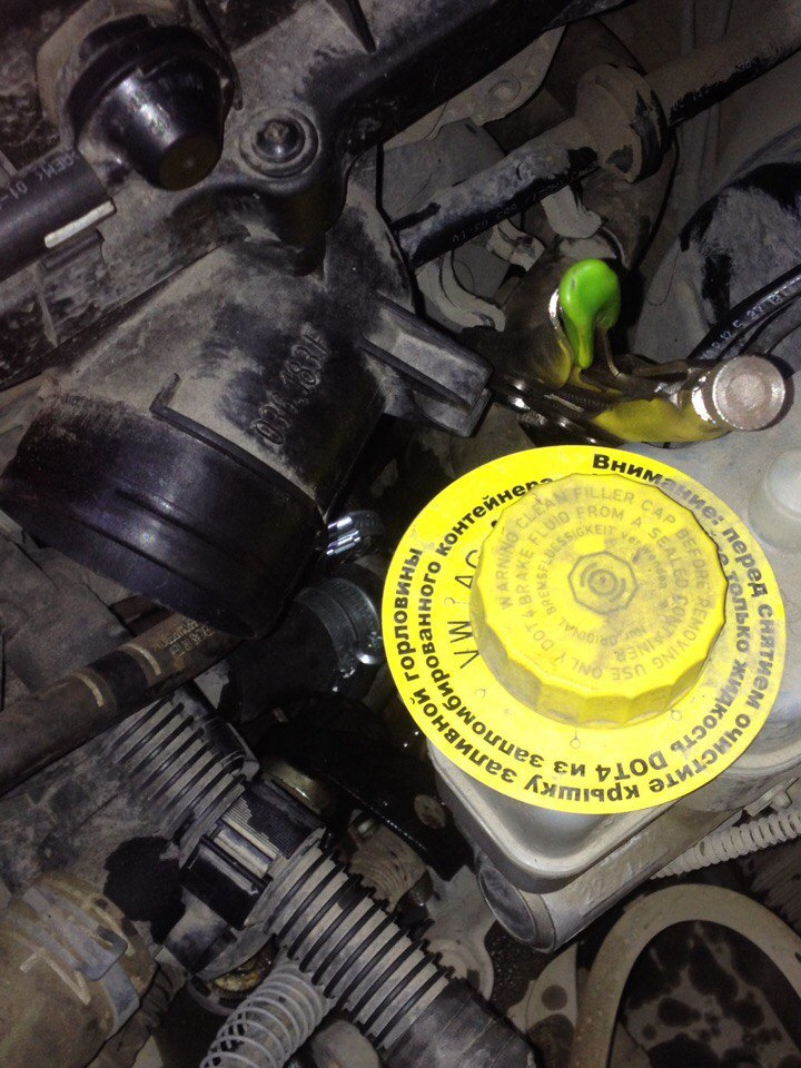 Как проходила установка подогрева — Volkswagen Polo Sedan, 1,6 л, 2013 ...