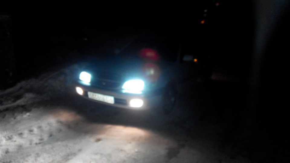 Установка ПТФ и биксенона в фары.подсветка ног. — Toyota Corona Premio ...