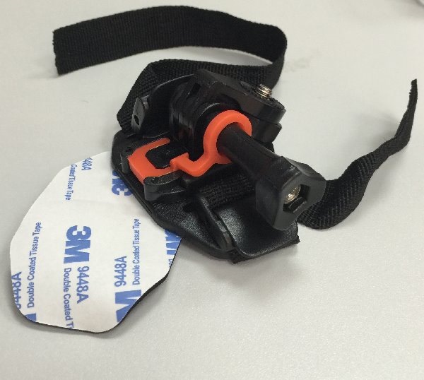 крепеж на шлем — Audi RS4 (B5)