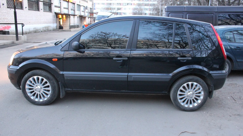 Задний дворник) — Ford Fusion, 1,4 л, 2007 года | просто так | DRIVE2