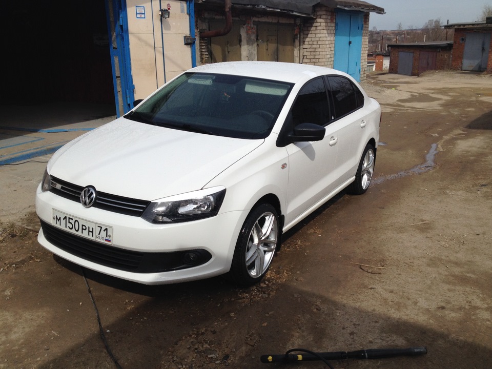 Volkswagen Polo 2012 Р±РµР»С‹Р№