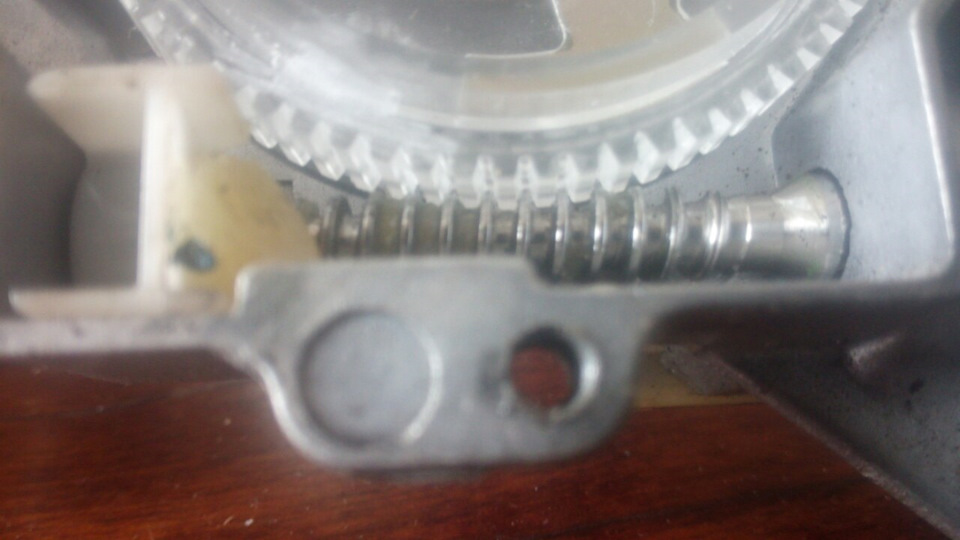 Фото в бортжурнале Nissan R'nessa