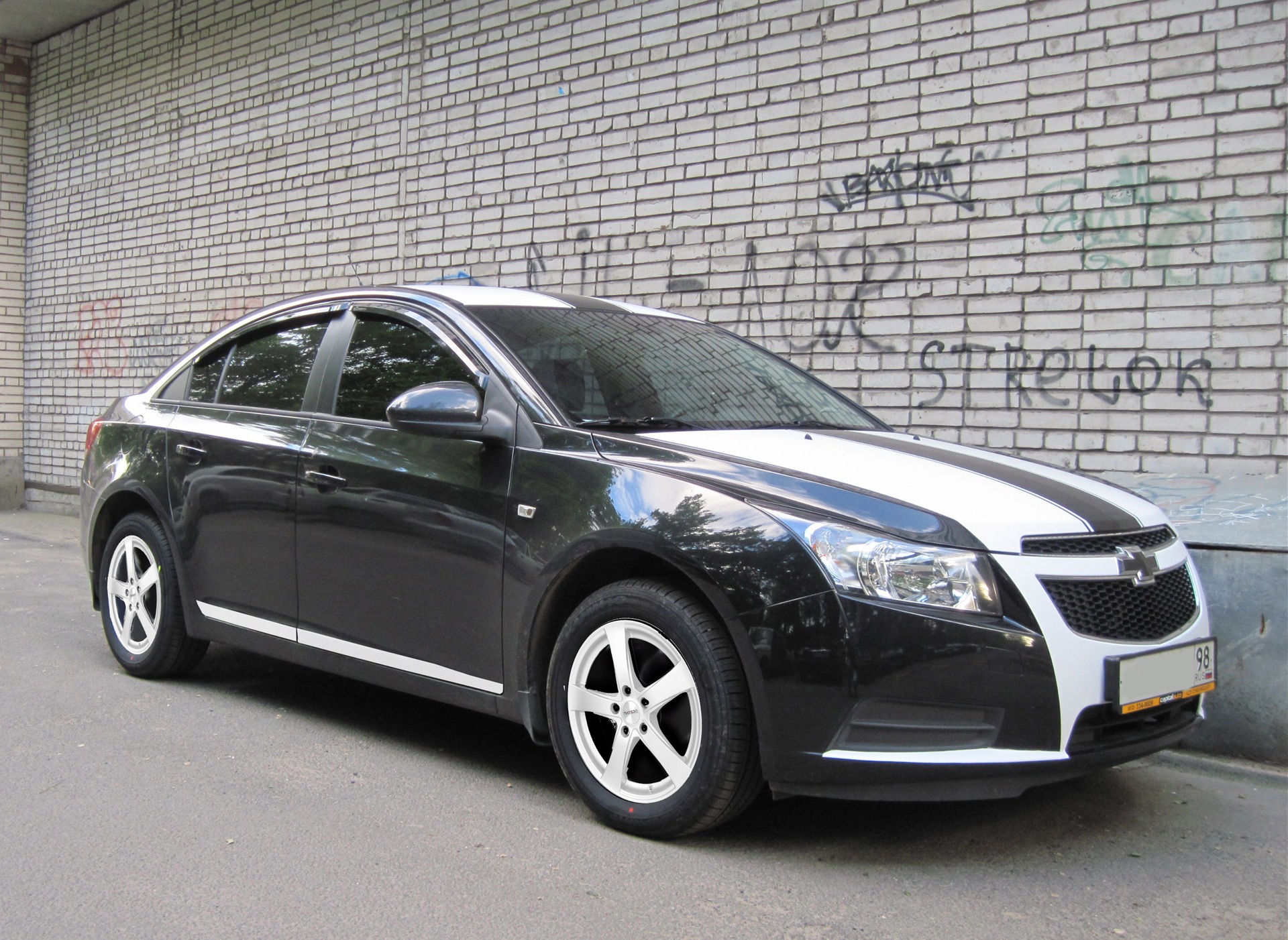 Примеряем диски (фотошоп) №2 — Chevrolet Cruze (1G), 1,8 л, 2009 года |  колёсные диски | DRIVE2