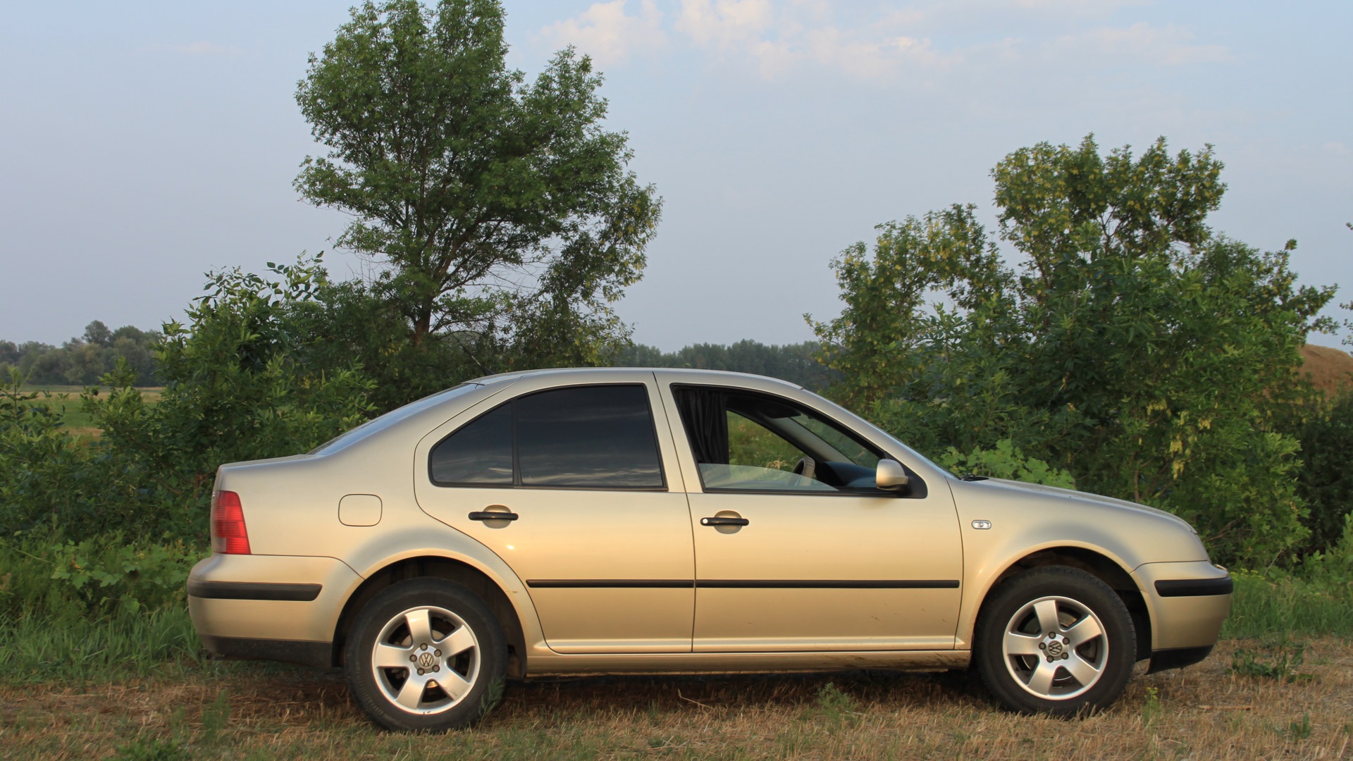 Volkswagen Bora 1.6 бензиновый 2001 | 1,6 AVU на DRIVE2