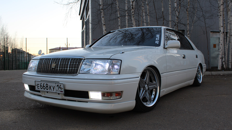 Краун 150. Toyota Crown 150. Тойота Краун 150 кузов.