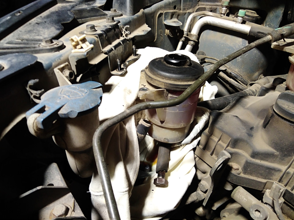 Замена щеток стеклоочистителей и масла в рулевом механизме. — SsangYong ...