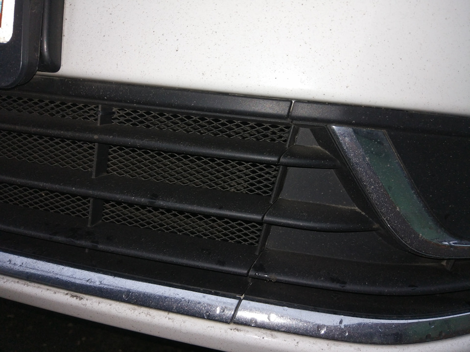 низ — Volkswagen Passat B7