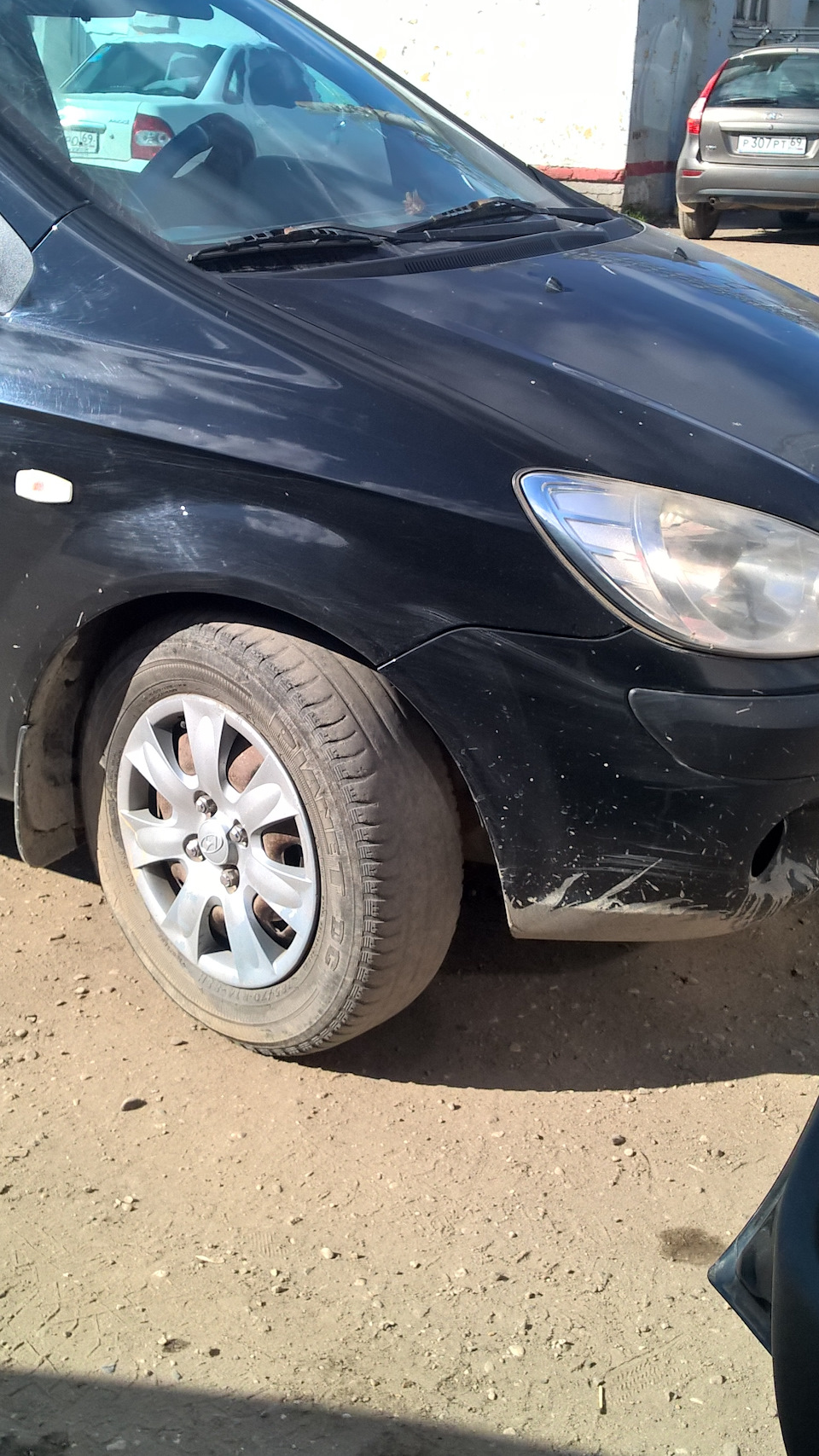 Вот это резина или Гетц рулит)) — Nissan Navara (2G), 2,5 л, 2006 года ...