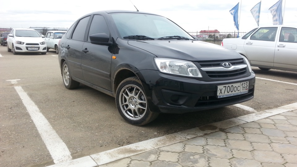 Нужна не рабочая штатная магнитола — Lada Гранта Лифтбек (1G), 1,6 л ...