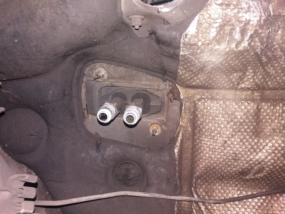 Демонтаж внутреннего блока кондиционера — Volkswagen Passat B3, 1,8 л ...