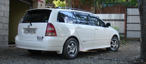 Polishing - Toyota Corolla Fielder 18 L 2001