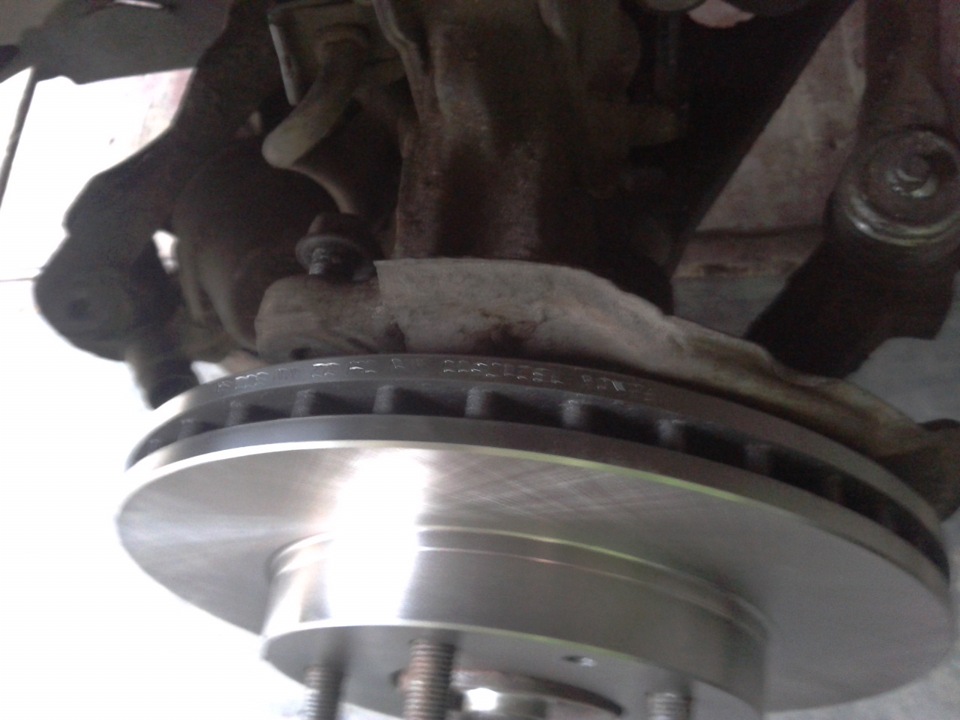 при торможении дрожит педаль и вибрация по всей машине… — Mazda 626 IV ...