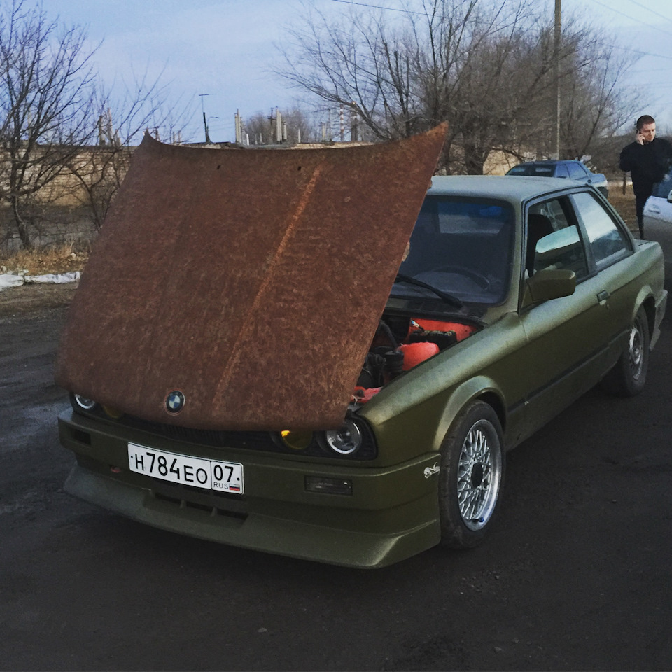 Переделка и покраска кузова в м3, каркас безопастности — BMW 3 series Coupe  (E30), 2,5 л, 1983 года | кузовной ремонт | DRIVE2