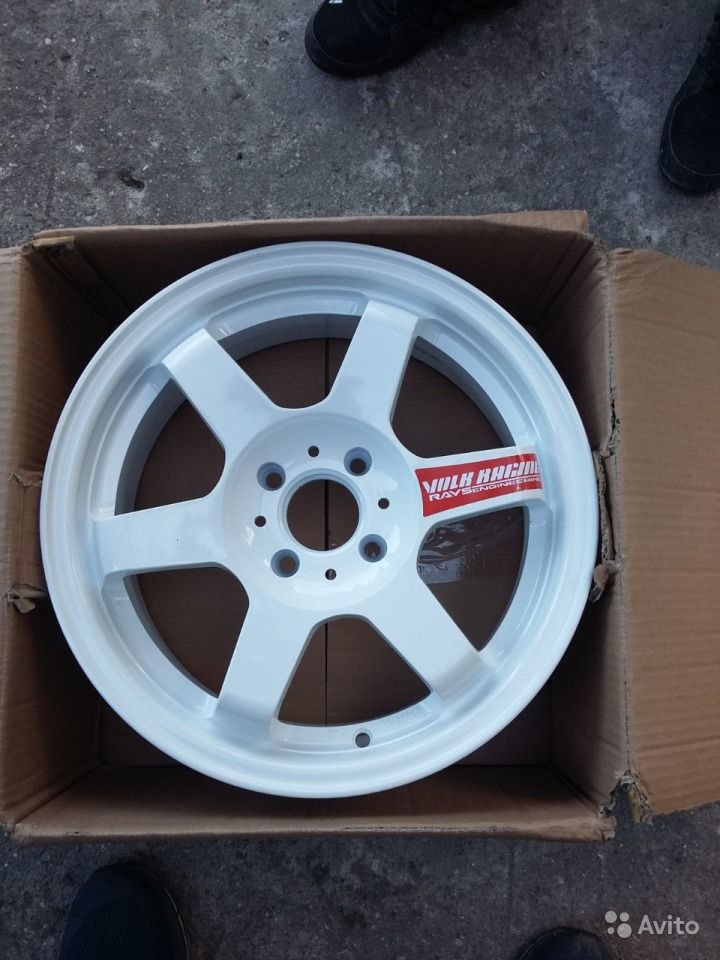 Диски 98. Rays te37 r15 на ВАЗ. Rays te37 r15 4x98. Volk Racing te37 r15 на ВАЗ. Volk te37 r15.