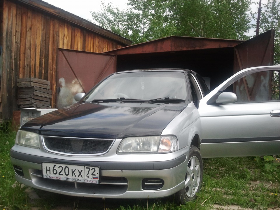 Nissan sunny b15