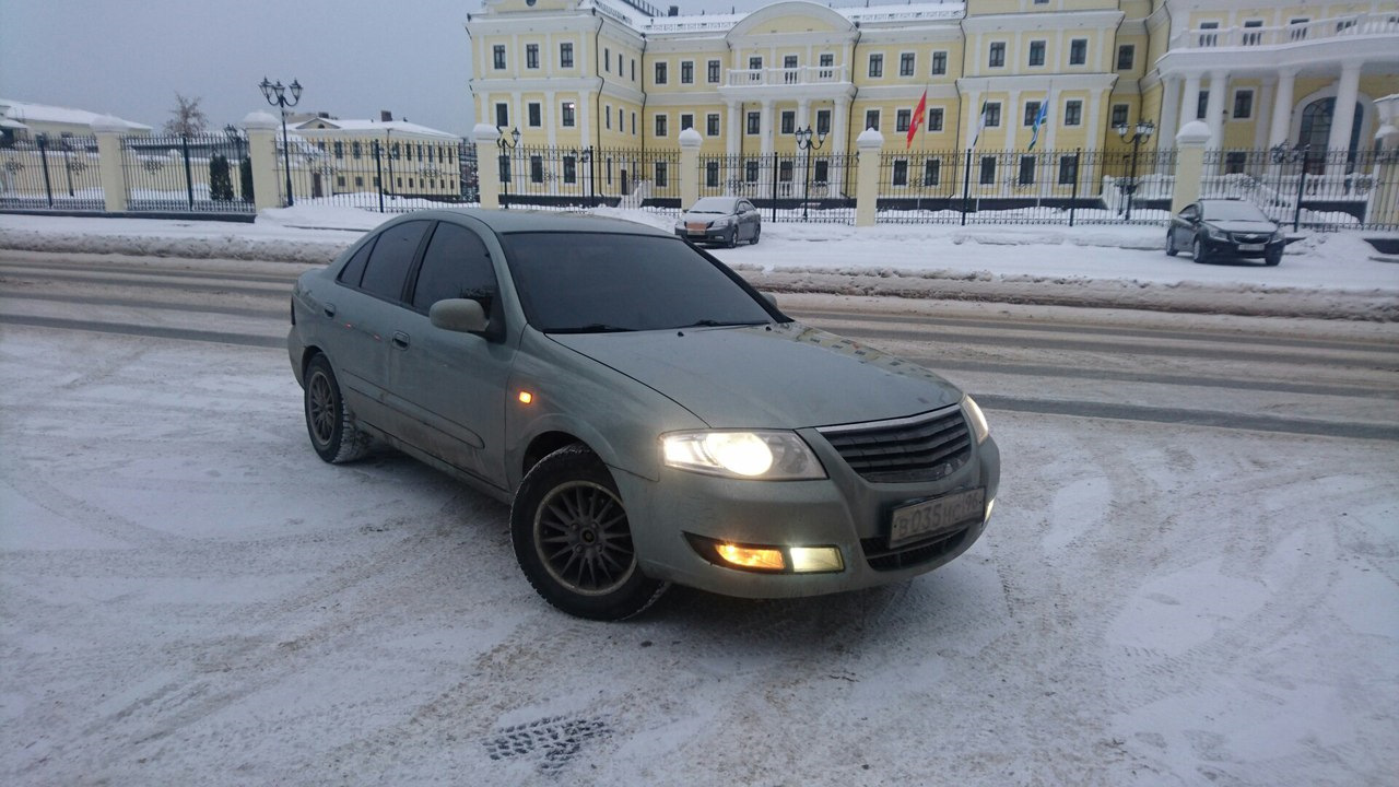 Nissan Almera Classic stance