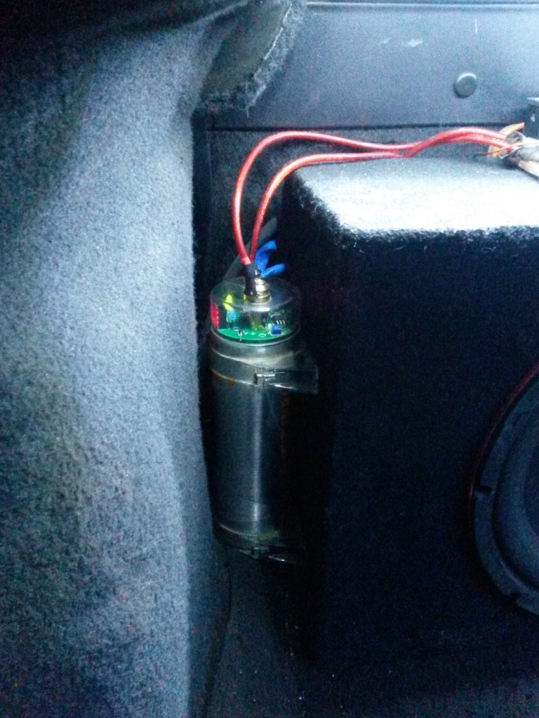 Новый сабик + дополнительная масса! — LADA Приора хэтчбек, 1,6 л., 2010 ...