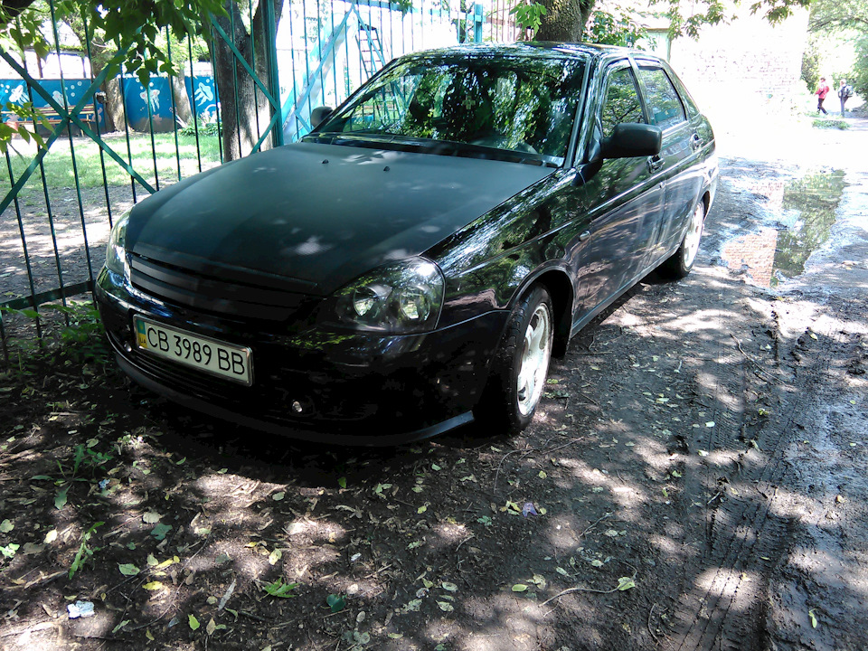 ЛИП ГУБА НА ПЕРЕДНИЙ БАМПЕР — Lada Приора хэтчбек, 1,6 л, 2010 года ...