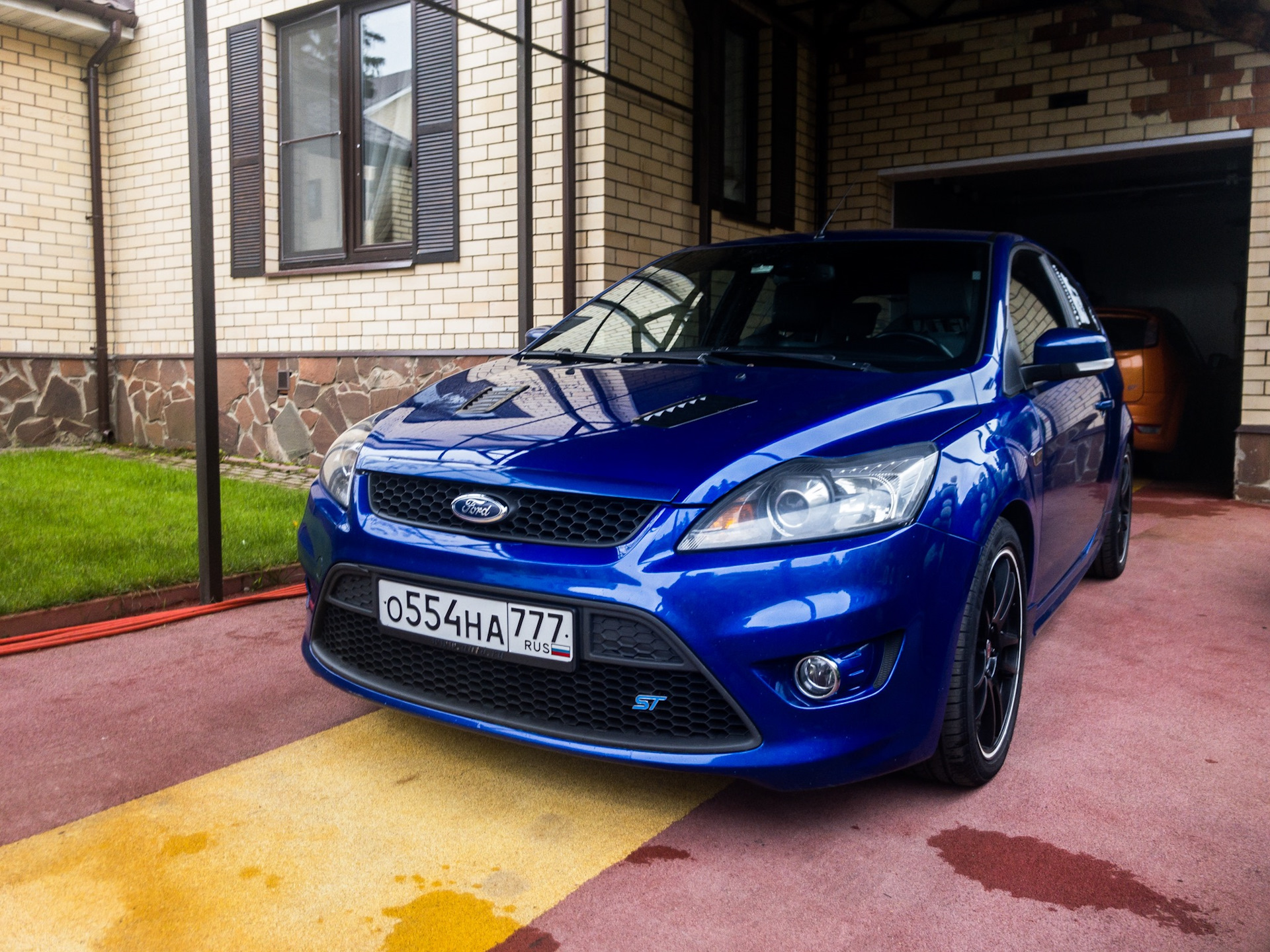 Форд синий цвет. Ford Focus 2 St голубой. Ford Focus 2 синий. Форд фокус St синий. Ford Focus St голубой.